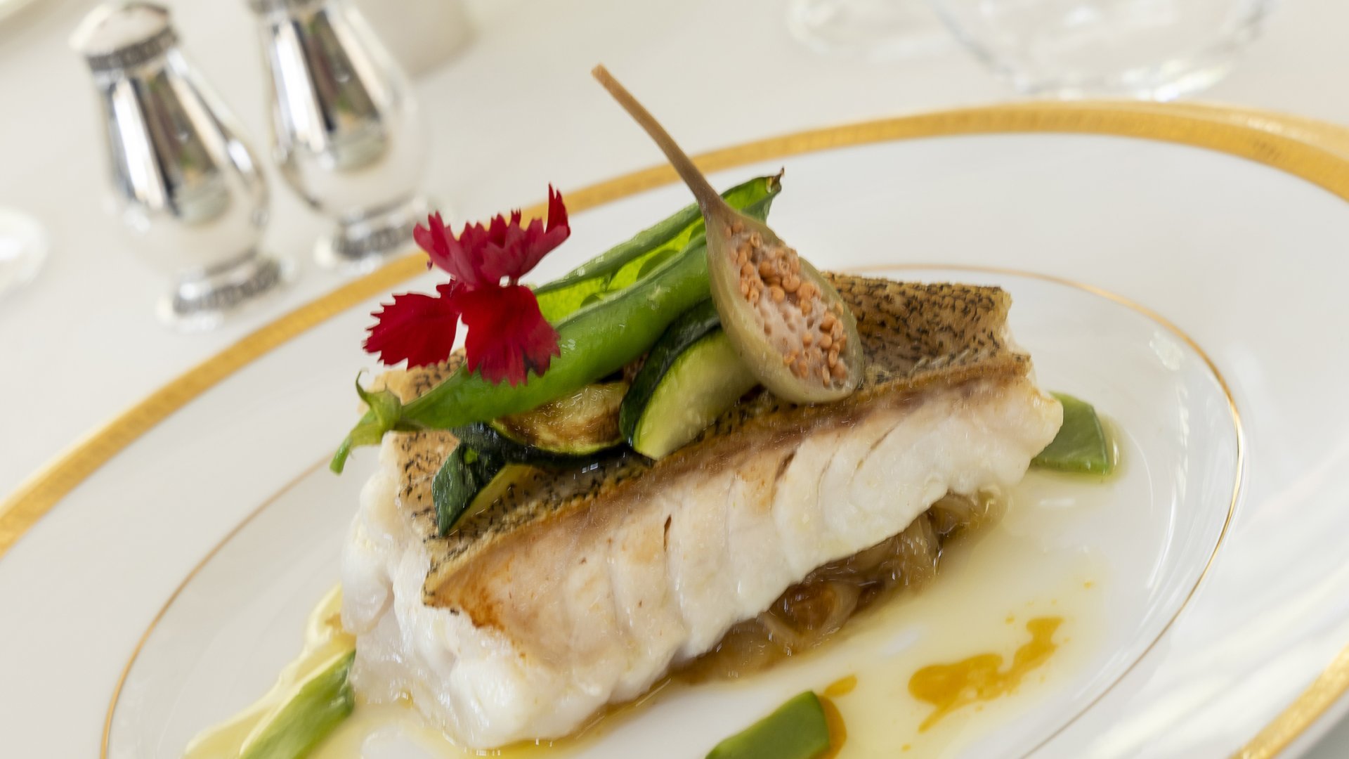 Restaurant, coffret cadeau en Provence, dîner gastronomique Villa Saint-Ange